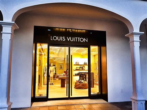 saint barth louis vuitton|Louis Vuitton st barthélemy gustavia.